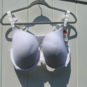 NO BOUNDARIES White 42C Lightly Padded T-Shirt Bra Underwire NWT